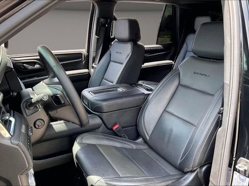 Used 2024 GMC Yukon Denali AWD/4WD image 23