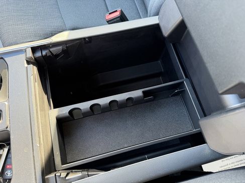 Used 2022 Ford F150 XLT w/ Equipment Group 302A High image 22