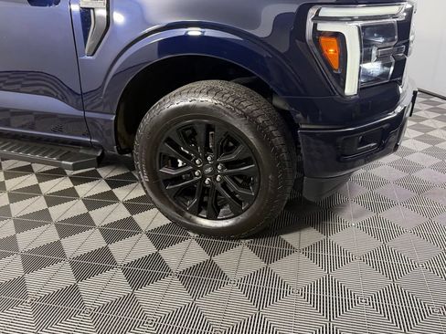 Used 2025 Ford F150 Lariat AWD/4WD image 12