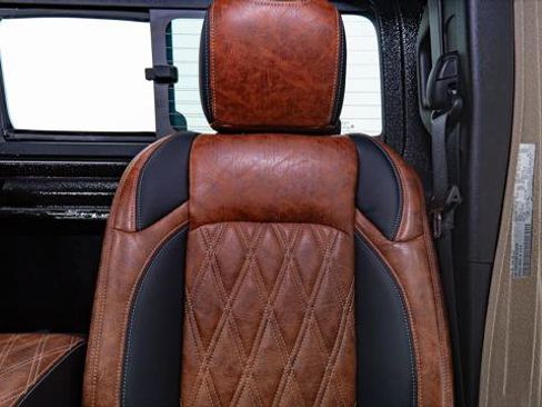 Used 2025 Jeep Wrangler Unlimited Sport AWD/4WD image 31