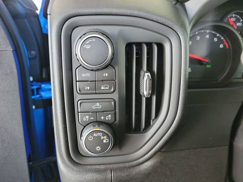 Used 2026 Chevrolet Silverado 1500 Custom AWD/4WD image 11