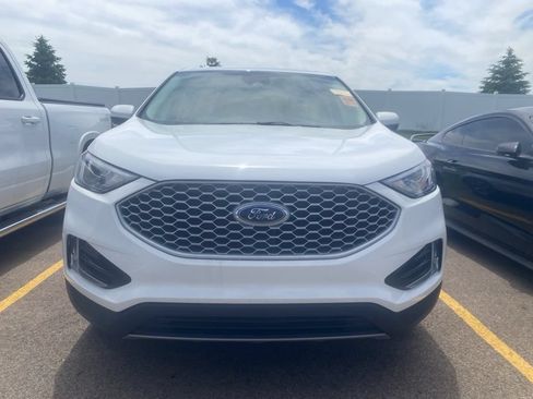 Used 2024 Ford Edge SEL w/ Convenience Package AWD/4WD image 14