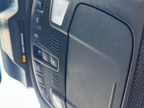 Used 2024 Ford Expedition Max Limited image 12