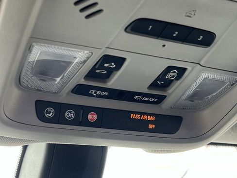 Used 2018 Chevrolet Equinox LT w/ LT True North Edition FWD image 25