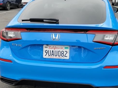 Used 2025 Honda Civic Sport image 19