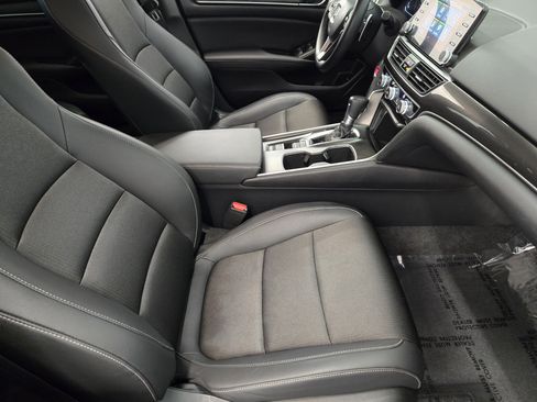 Used 2022 Honda Accord Sport image 13