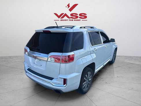 Used 2016 GMC Terrain Denali w/ Cargo Package FWD image 5