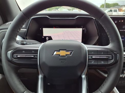 New 2025 Chevrolet Colorado LT w/ LT Convenience Package image 17