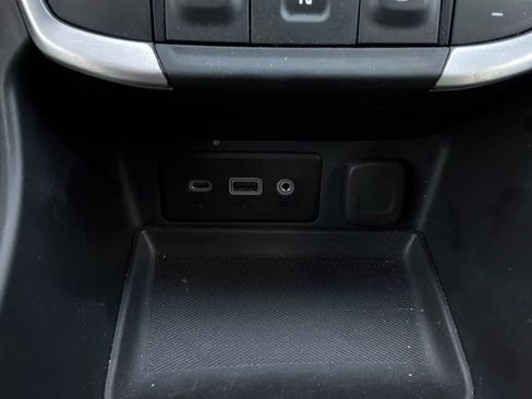 Used 2024 GMC Terrain SLE FWD image 22