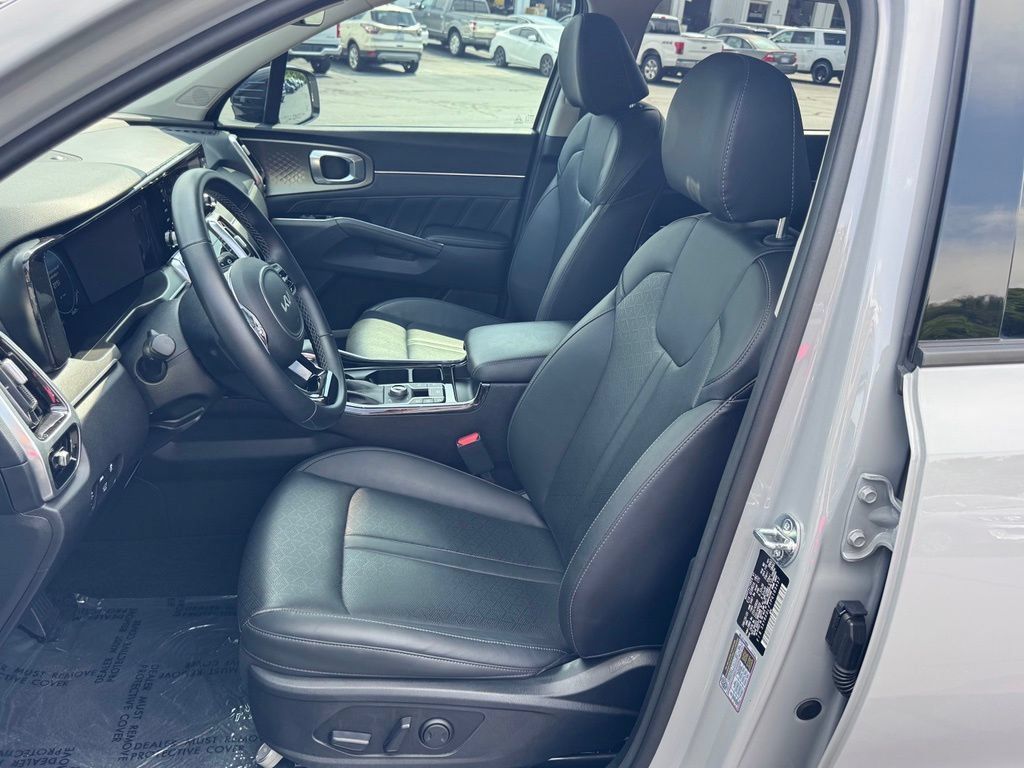 Used 2023 Kia Sorento SX AWD/4WD image 21