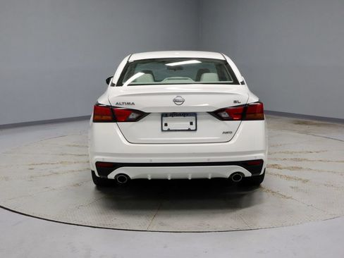 Certified 2024 Nissan Altima 2.5 SL AWD/4WD image 9