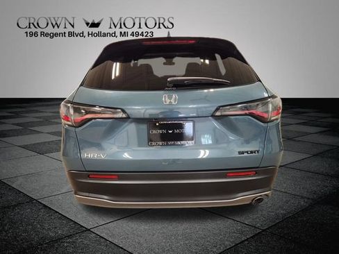 Used 2024 Honda HR-V Sport image 4