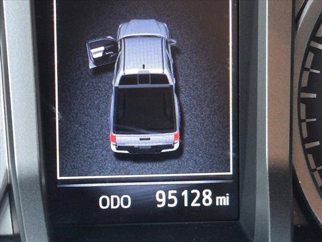 Used 2019 Toyota Tacoma SR5 RWD image 6