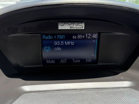 Used 2013 Ford Escape SE FWD image 11