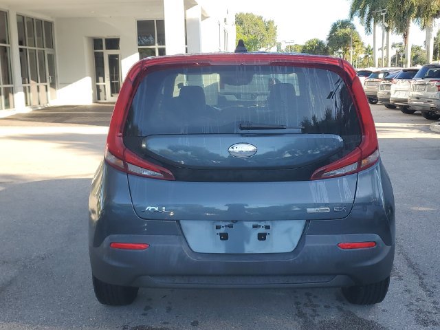Used 2020 Kia Soul EX FWD image 4