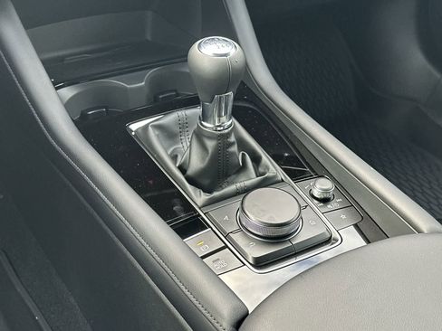 New 2026 MAZDA MAZDA3 2.5 S Hatchback w/ Premium Pkg image 17