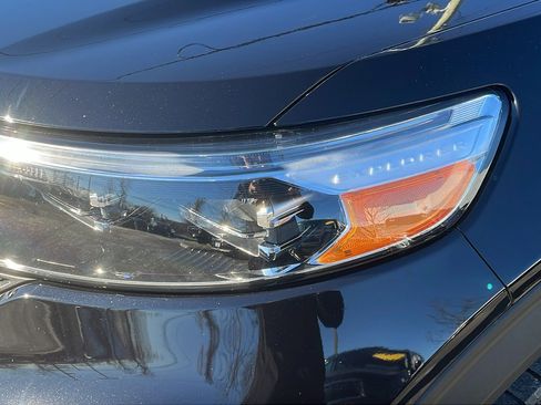 Used 2021 Ford Explorer Limited w/ Equipment Group 301A image 6