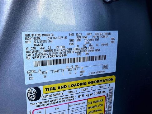 Used 2024 Ford Expedition XLT image 31