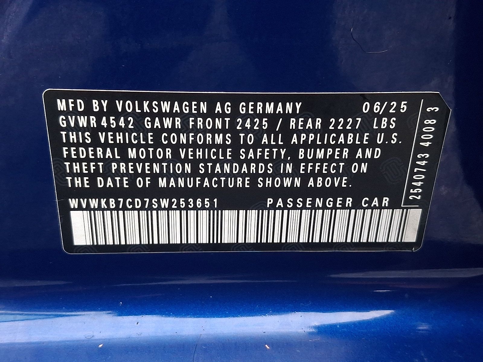 Used 2025 Volkswagen Golf R Black Edition AWD/4WD image 27