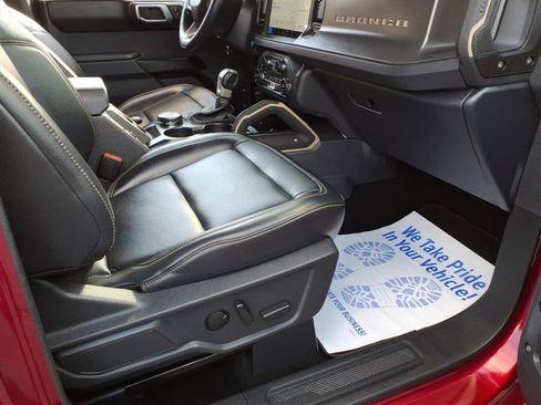 Certified 2025 Ford Bronco Badlands AWD/4WD image 10