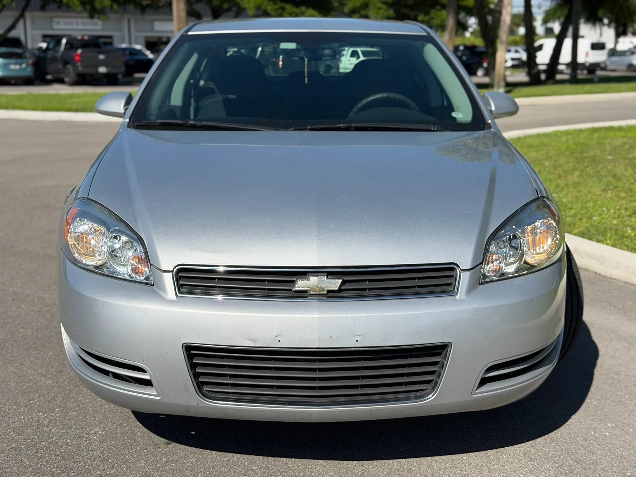 Used 2009 Chevrolet Impala LT FWD image 18