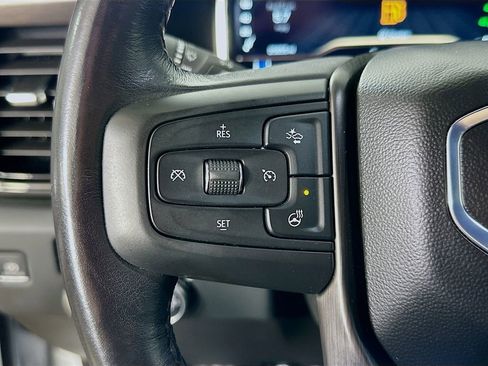 Used 2024 GMC Sierra 2500 AT4X image 23