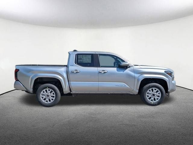 New 2026 Toyota Tacoma SR5 AWD/4WD image 4