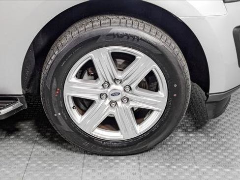Used 2018 Ford Expedition Max XLT w/ Equipment Group 202A RWD image 37