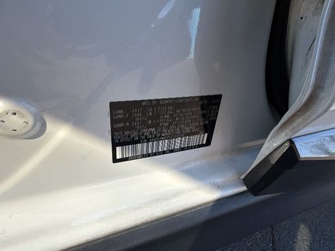 Used 2024 Subaru Crosstrek 2.5i Limited image 30