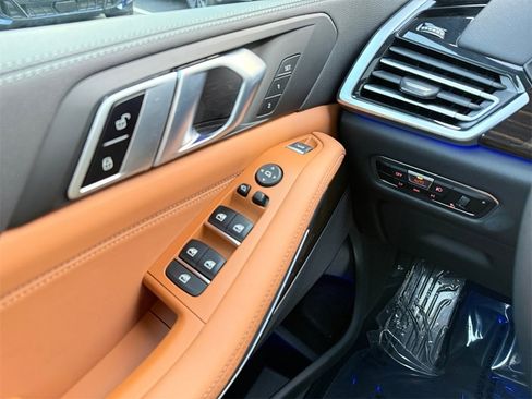 Certified 2023 BMW X5 xDrive40i w/ Climate Comfort Package image 28