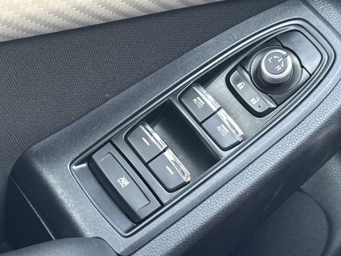 Used 2019 Subaru Ascent Premium AWD/4WD image 23