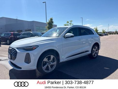 Used 2025 Audi Q5 Premium Plus AWD/4WD image 1
