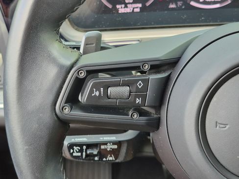 Certified 2024 Porsche Cayenne Coupe AWD/4WD image 8