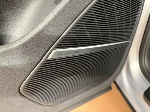 Used 2022 Audi Q7 3.0T Prestige w/ Prestige Package AWD/4WD image 19