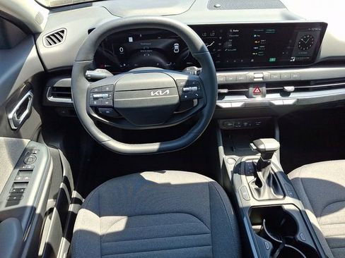 Certified 2025 Kia K4 EX FWD image 12