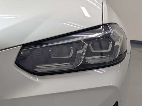 Used 2023 BMW X4 xDrive30i w/ Premium Package AWD/4WD image 31