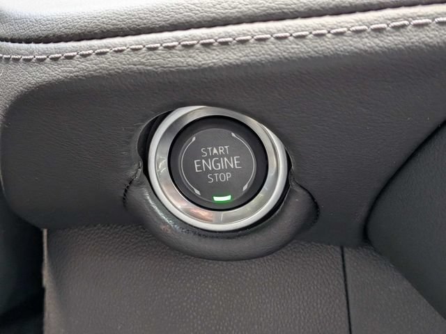 Used 2025 Chevrolet Suburban LS AWD/4WD image 30