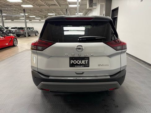 Used 2021 Nissan Rogue SV w/ Premium Package AWD/4WD image 5