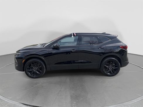Used 2023 Chevrolet Blazer LT w/ Convenience Package AWD/4WD image 2