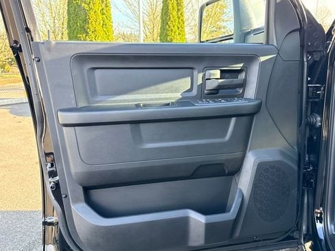 New 2026 RAM 2500 Tradesman AWD/4WD image 17