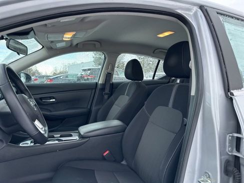 Certified 2020 Nissan Sentra SV image 9