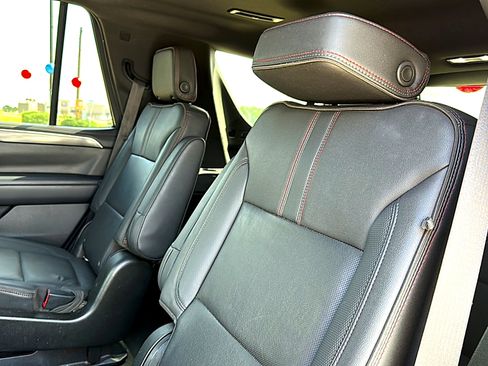 Used 2021 Chevrolet Tahoe RST w/ Luxury Package RWD image 20