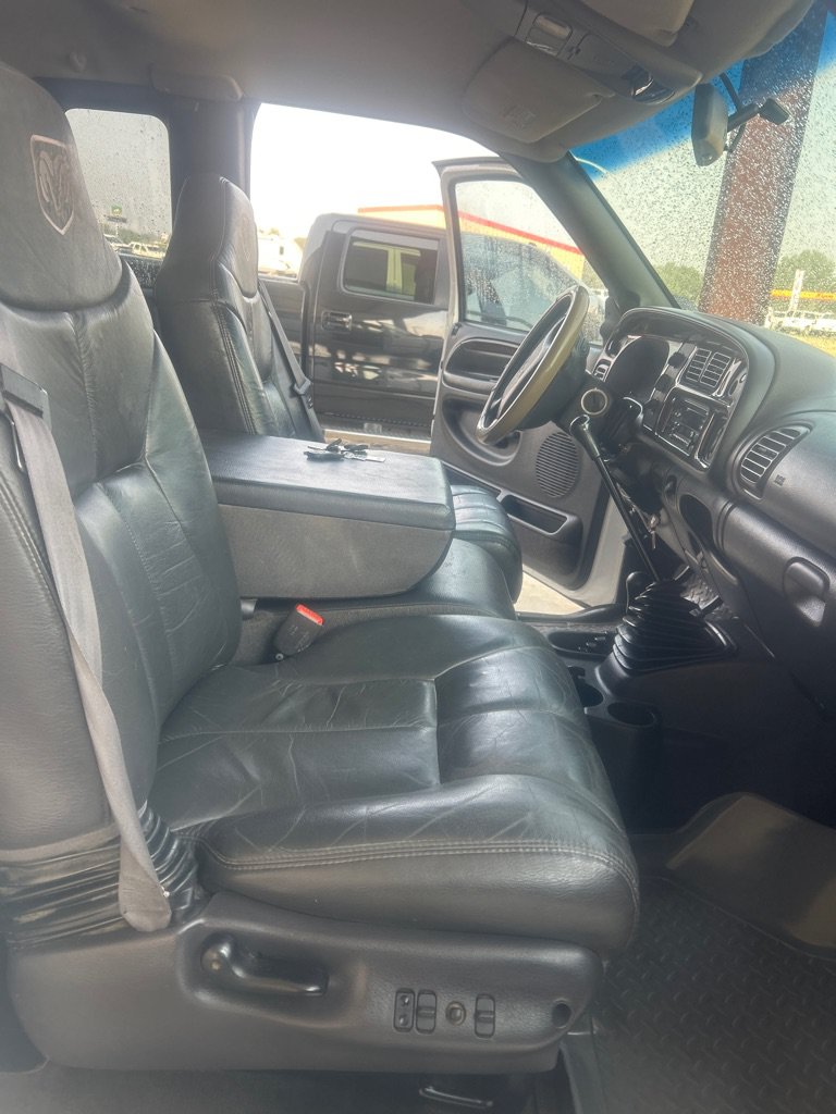 Used 2001 Dodge Ram 3500 Truck 4x4 Quad Cab image 40