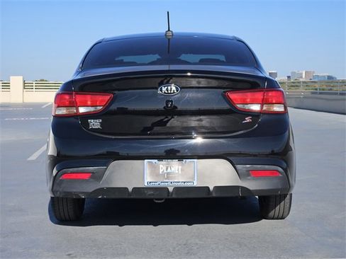 Used 2020 Kia Rio S image 6