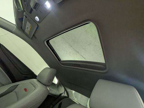 Used 2017 Chevrolet Camaro SS image 39