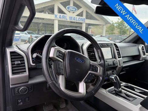 Used 2020 Ford F150 Lariat AWD/4WD image 12