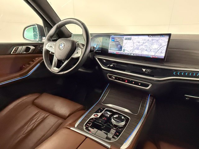 Used 2024 BMW X7 xDrive40i w/ Executive Package AWD/4WD image 17