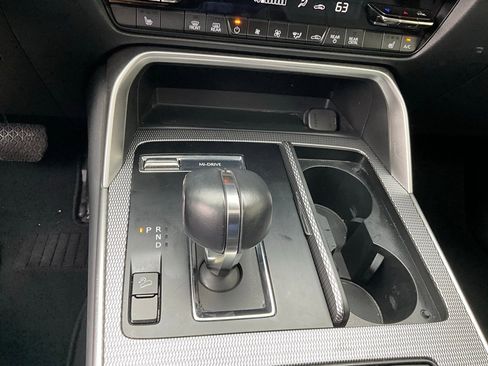 Used 2025 MAZDA CX-70 3.3 Turbo w/ Preferred Package image 24