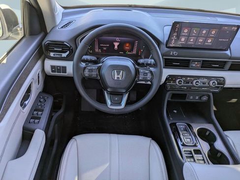 New 2026 Honda Pilot Elite image 17