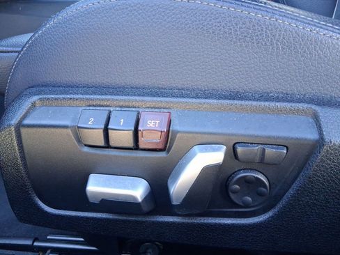 Used 2018 BMW 440i Convertible image 13